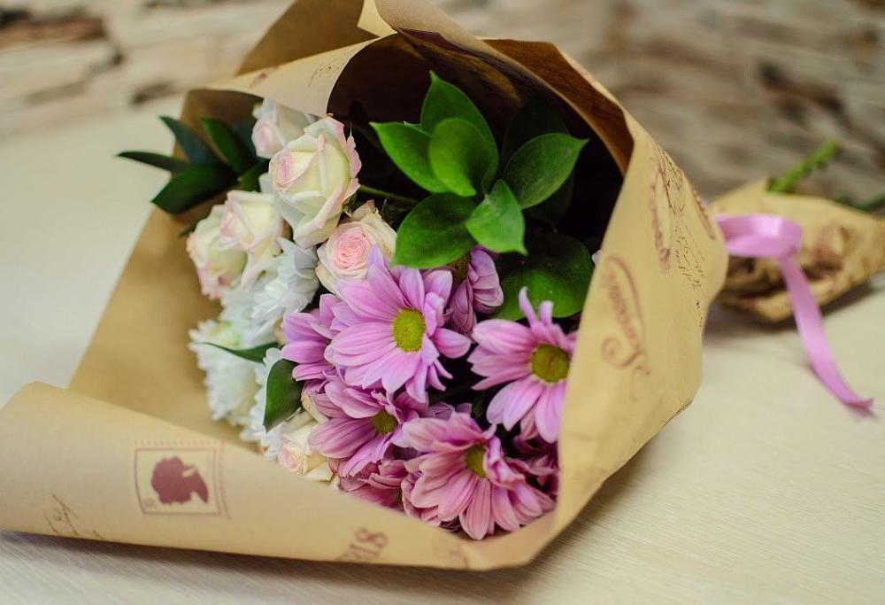 Букет цветов из: Розы и Хризантемы в Кубинке