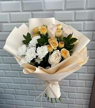 Букет цветов из:  Розы и Хризантемы в Кубинке
