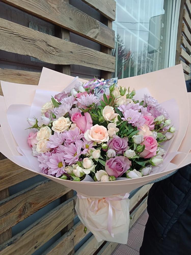 Букет цветов из: Розы и Хризантемы в Кубинке