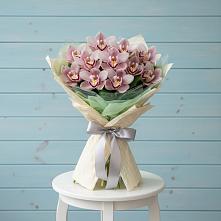 Букет цветов из:  Орхидеи и Розы #REPLACE_PRED# Кубинке