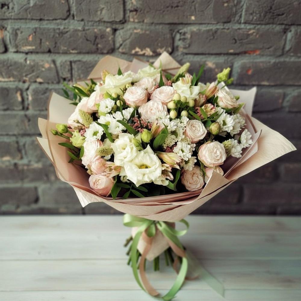 Букет цветов из: Альстромерии, Розы и Хризантемы в Кубинке