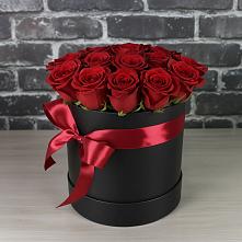 Цветочная композиция из Розы в шляпной коробке в Кубинке