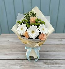 Букет цветов из:  Герберы, Розы и Хризантемы в Кубинке