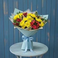Букет цветов из:  Альстромерии и Хризантемы в Кубинке